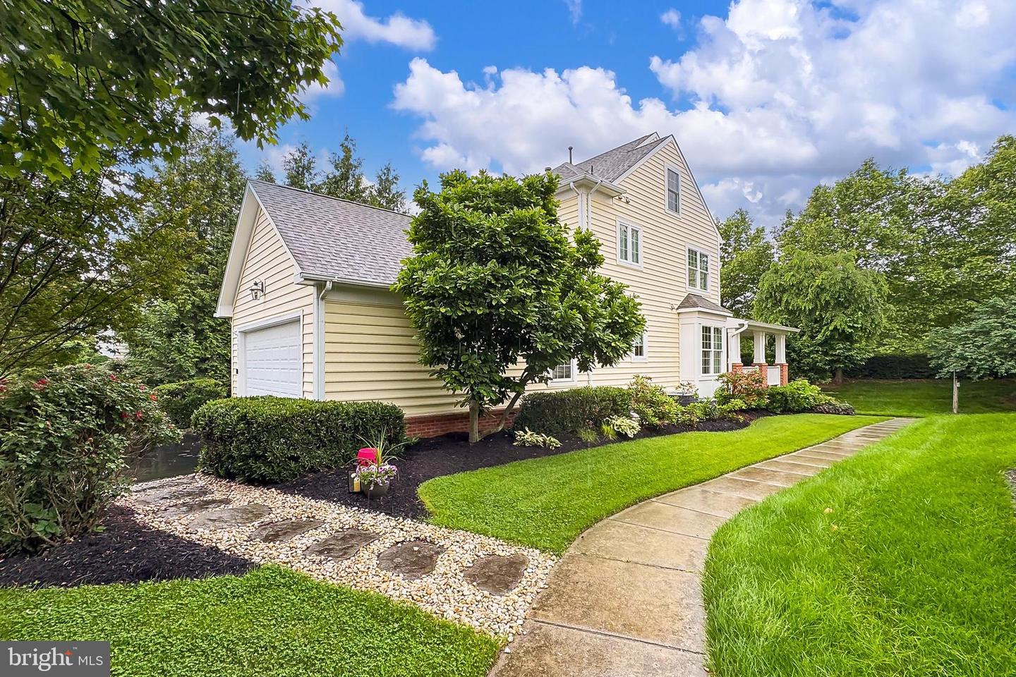 42587 GOOD HOPE LN, BRAMBLETON, Virginia 20148, 5 Bedrooms Bedrooms, ,3 BathroomsBathrooms,Residential,For sale,42587 GOOD HOPE LN,VALO2093036 MLS # VALO2093036