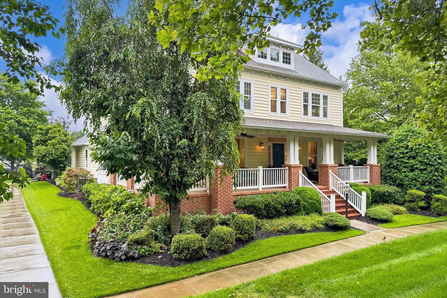 42587 GOOD HOPE LN, BRAMBLETON, Virginia 20148, 5 Bedrooms Bedrooms, ,3 BathroomsBathrooms,Residential,For sale,42587 GOOD HOPE LN,VALO2093036 MLS # VALO2093036