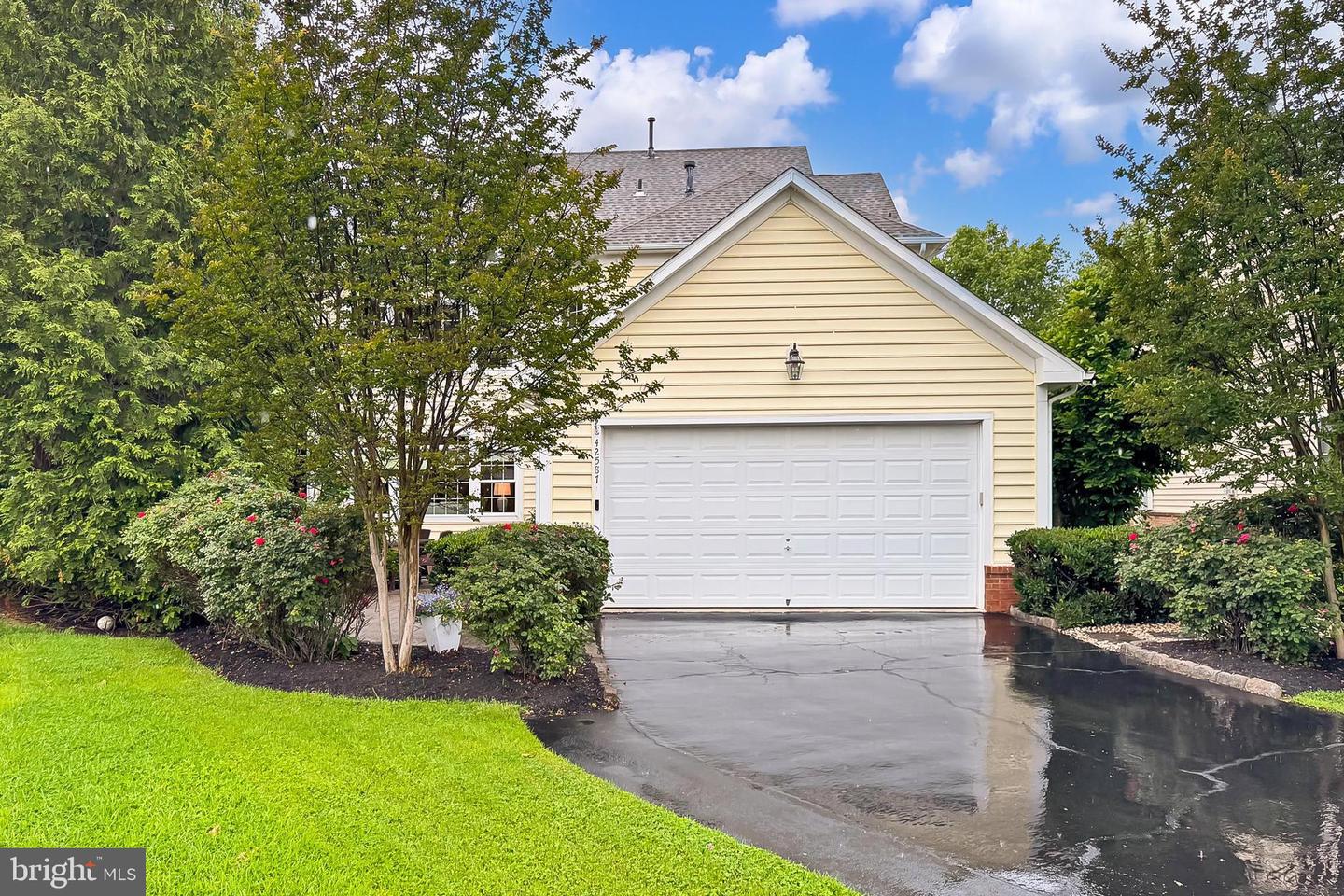 42587 GOOD HOPE LN, BRAMBLETON, Virginia 20148, 5 Bedrooms Bedrooms, ,3 BathroomsBathrooms,Residential,For sale,42587 GOOD HOPE LN,VALO2093036 MLS # VALO2093036