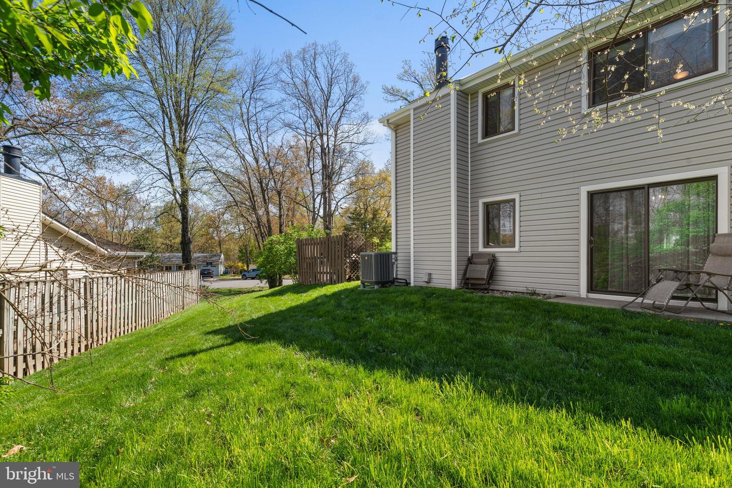1513 MILLIKENS BEND RD, HERNDON, Virginia 20170, 4 Bedrooms Bedrooms, ,2 BathroomsBathrooms,Residential,For sale,1513 MILLIKENS BEND RD,VAFX2232462 MLS # VAFX2232462
