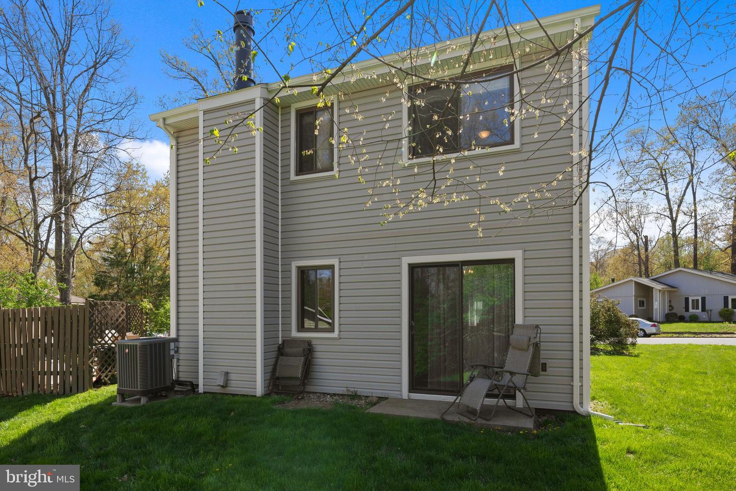 1513 MILLIKENS BEND RD, HERNDON, Virginia 20170, 4 Bedrooms Bedrooms, ,2 BathroomsBathrooms,Residential,For sale,1513 MILLIKENS BEND RD,VAFX2232462 MLS # VAFX2232462
