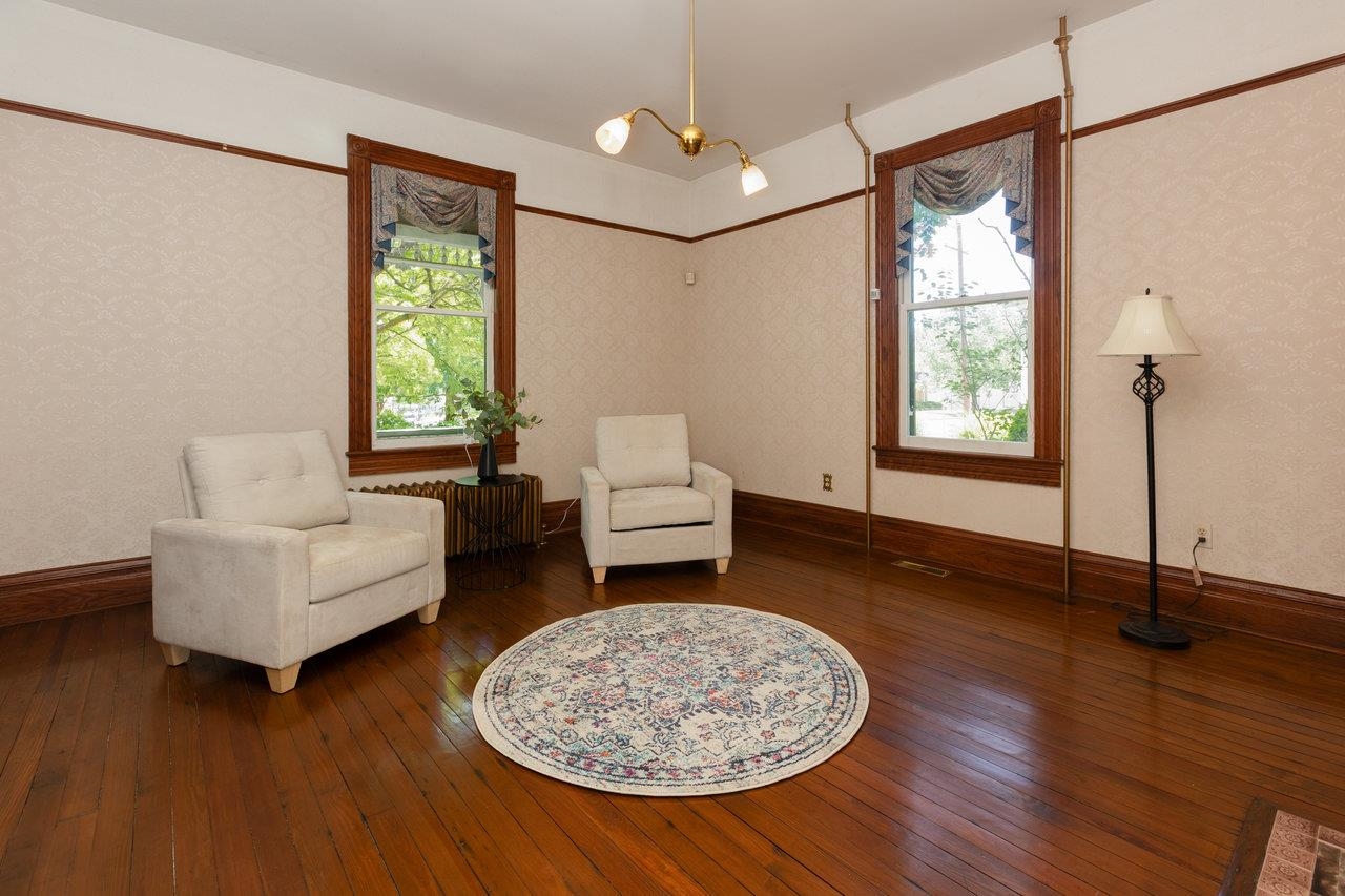 557 S WAYNE AVE, WAYNESBORO, Virginia 22980, 4 Bedrooms Bedrooms, ,4 BathroomsBathrooms,Residential,557 S WAYNE AVE,665069 MLS # 665069