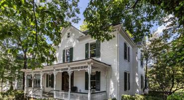 557 S WAYNE AVE, WAYNESBORO, Virginia 22980, 4 Bedrooms Bedrooms, ,4 BathroomsBathrooms,Residential,557 S WAYNE AVE,665069 MLS # 665069