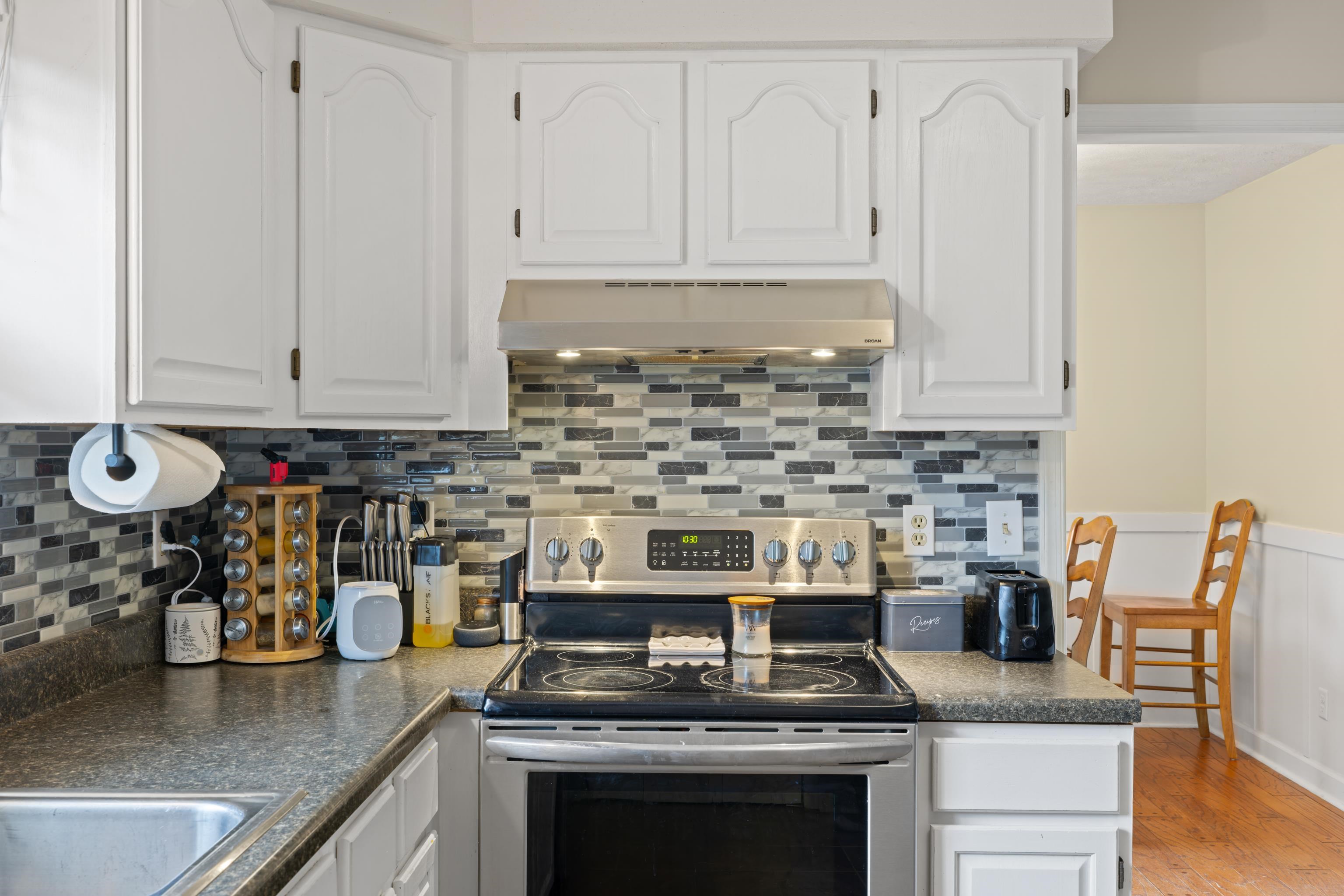 701 HORSESHOE CIR, STUARTS DRAFT, Virginia 24477, 4 Bedrooms Bedrooms, ,2 BathroomsBathrooms,Residential,701 HORSESHOE CIR,665070 MLS # 665070