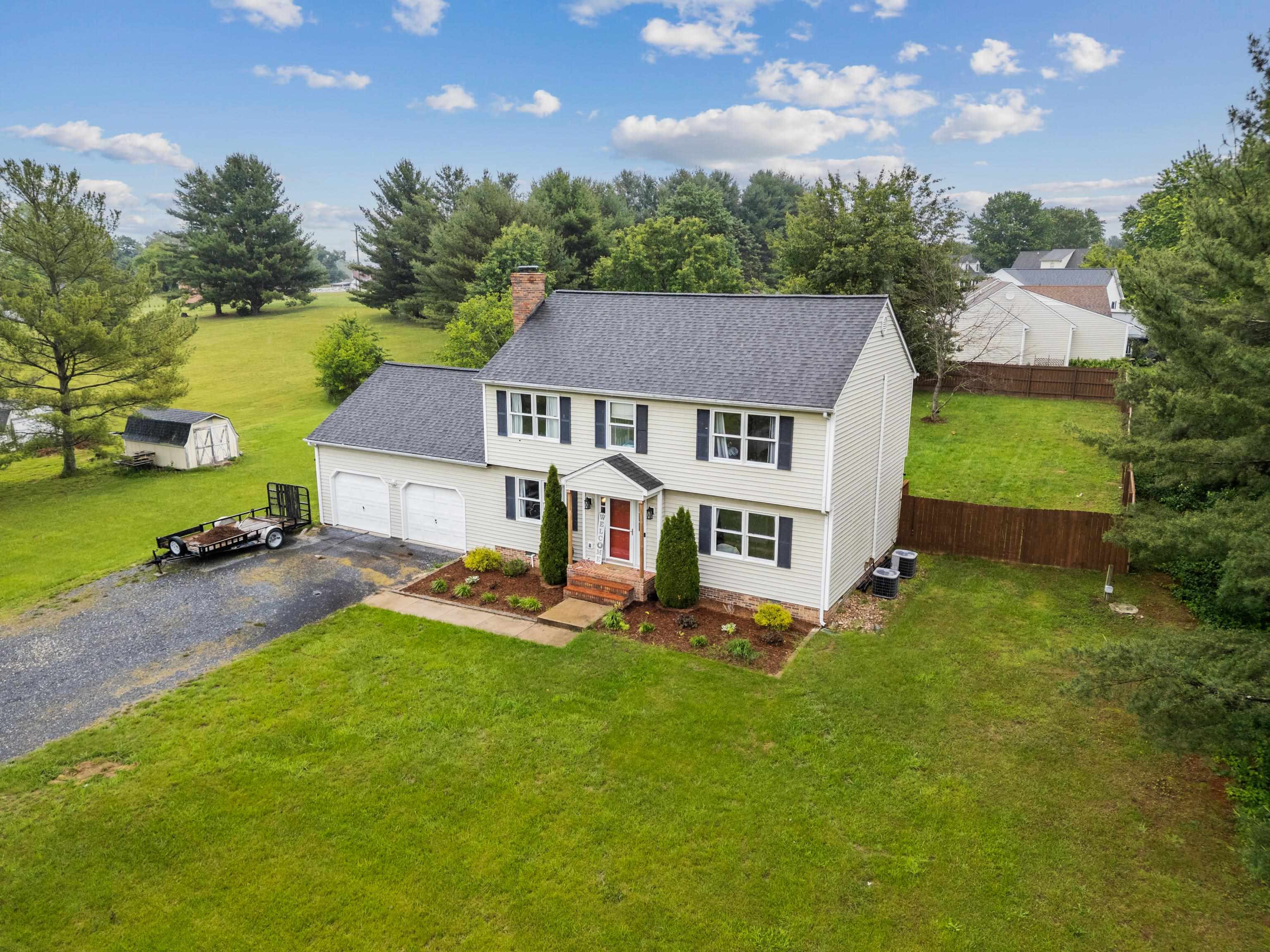 701 HORSESHOE CIR, STUARTS DRAFT, Virginia 24477, 4 Bedrooms Bedrooms, ,2 BathroomsBathrooms,Residential,701 HORSESHOE CIR,665070 MLS # 665070