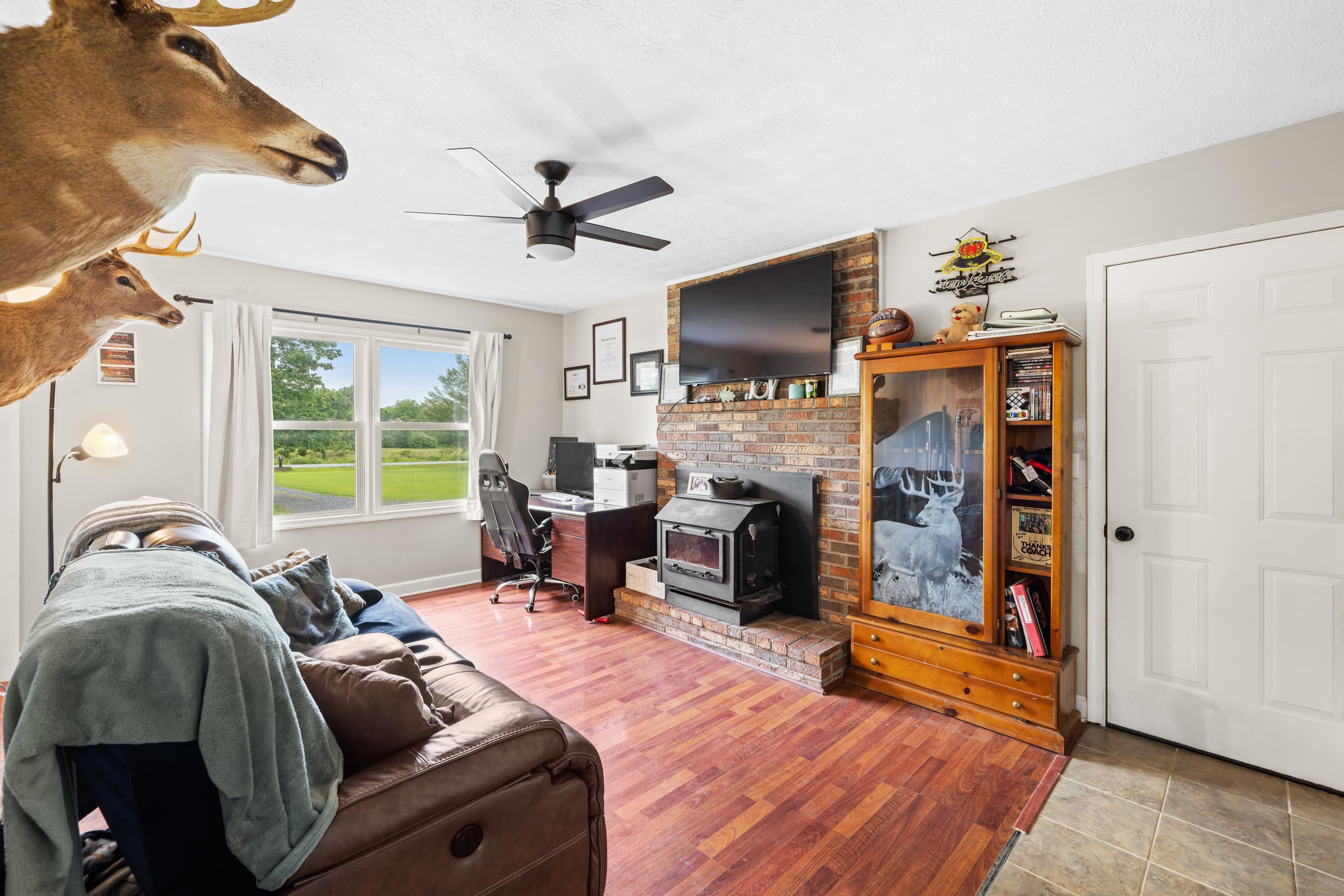 701 HORSESHOE CIR, STUARTS DRAFT, Virginia 24477, 4 Bedrooms Bedrooms, ,2 BathroomsBathrooms,Residential,701 HORSESHOE CIR,665070 MLS # 665070