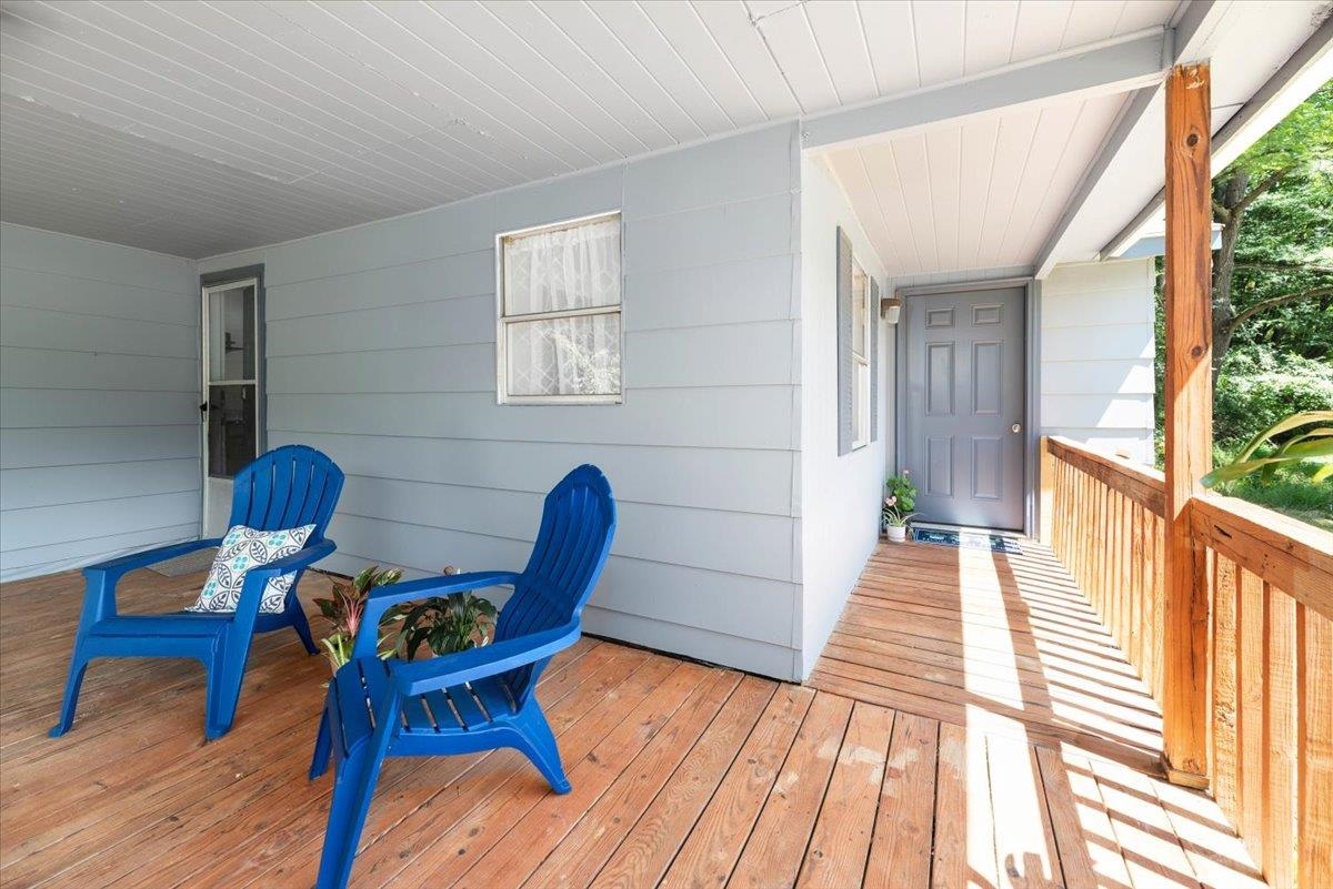 2063 PEDLAR RIVER RD, AMHERST, Virginia 24483, 3 Bedrooms Bedrooms, ,1 BathroomBathrooms,Residential,2063 PEDLAR RIVER RD,665088 MLS # 665088
