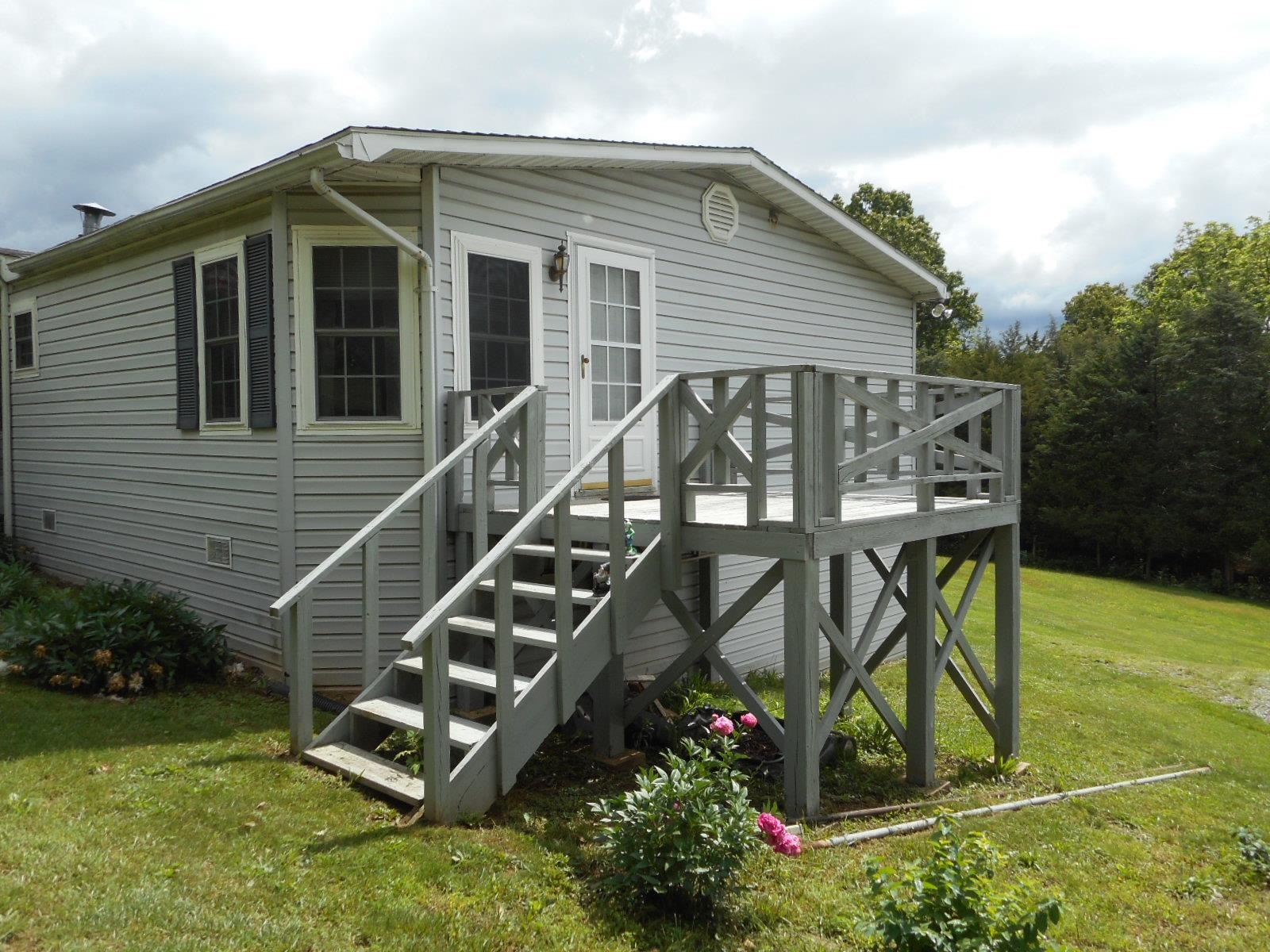 2780 SUNRISE DR, BROADWAY, Virginia 22815, 3 Bedrooms Bedrooms, ,2 BathroomsBathrooms,Residential,Huffman,2780 SUNRISE DR,665094 MLS # 665094