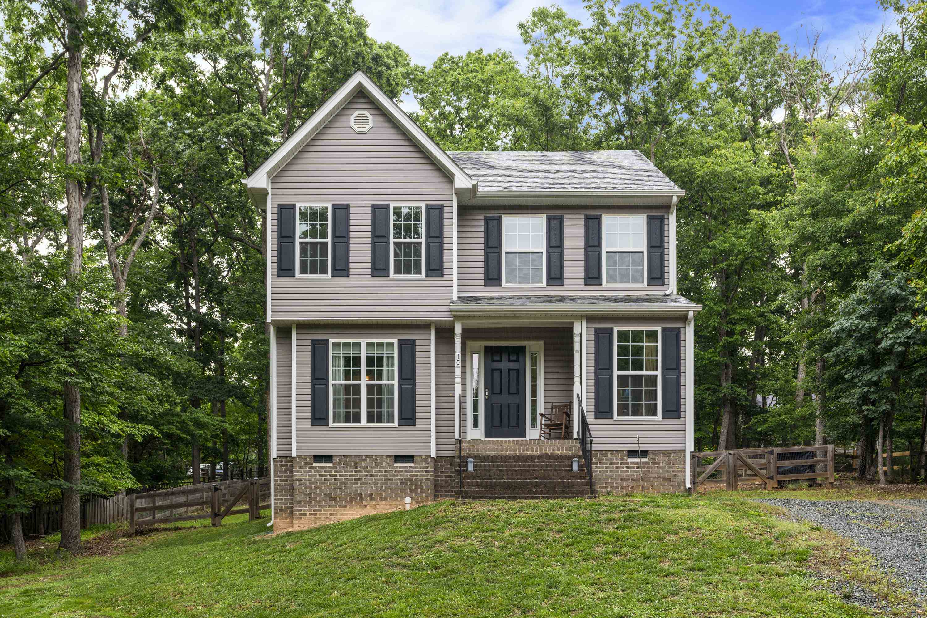 10 ZEPHYR RD, PALMYRA, Virginia 22963, 3 Bedrooms Bedrooms, ,2 BathroomsBathrooms,Residential,10 ZEPHYR RD,665097 MLS # 665097