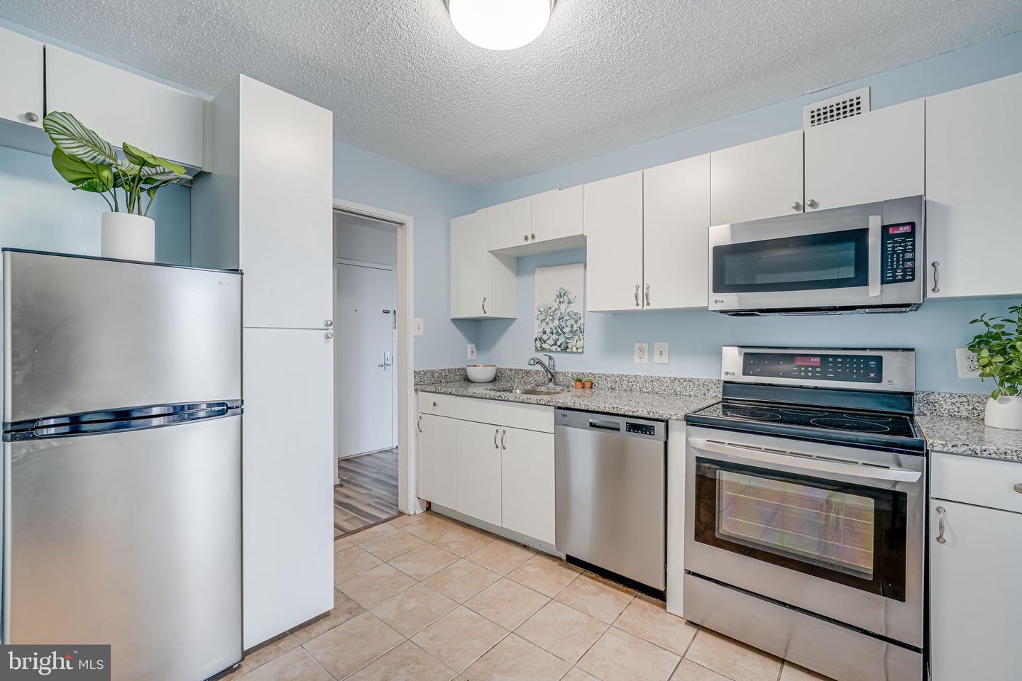 2311 PIMMIT DR #1102, FALLS CHURCH, Virginia 22043, 1 Bedroom Bedrooms, ,1 BathroomBathrooms,Residential,For sale,2311 PIMMIT DR #1102,VAFX2233306 MLS # VAFX2233306