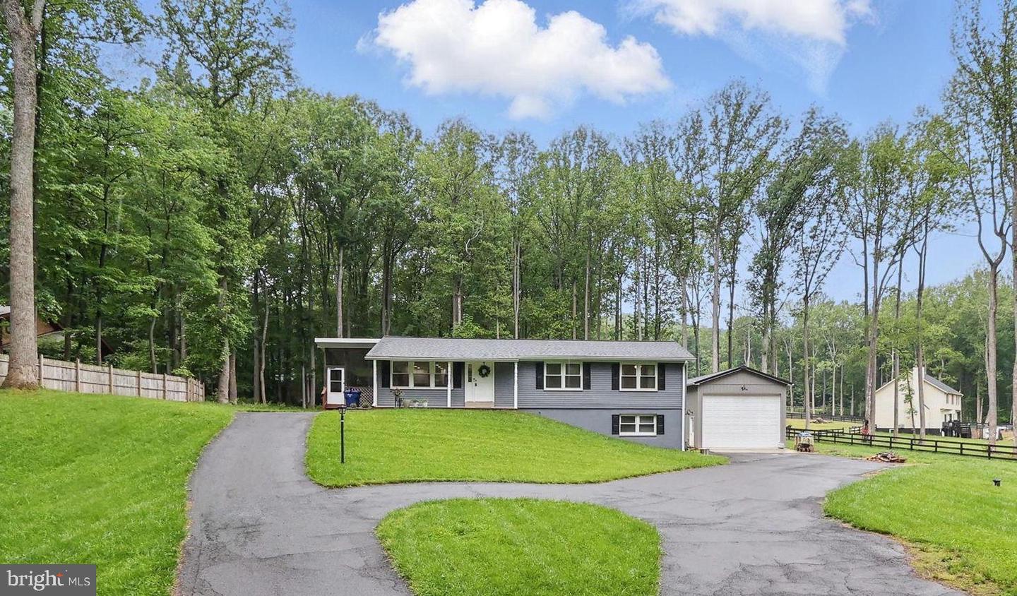 1400 SPRING LAKE DR, HAYMARKET, Virginia 20169, 3 Bedrooms Bedrooms, ,2 BathroomsBathrooms,Residential,For sale,1400 SPRING LAKE DR,VAPW2091812 MLS # VAPW2091812