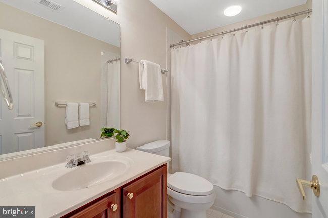 13404 FIELDSTONE WAY, GAINESVILLE, Virginia 20155, 4 Bedrooms Bedrooms, ,4 BathroomsBathrooms,Residential,For sale,13404 FIELDSTONE WAY,VAPW2091896 MLS # VAPW2091896