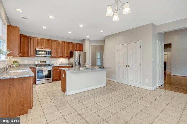 13404 FIELDSTONE WAY, GAINESVILLE, Virginia 20155, 4 Bedrooms Bedrooms, ,4 BathroomsBathrooms,Residential,For sale,13404 FIELDSTONE WAY,VAPW2091896 MLS # VAPW2091896