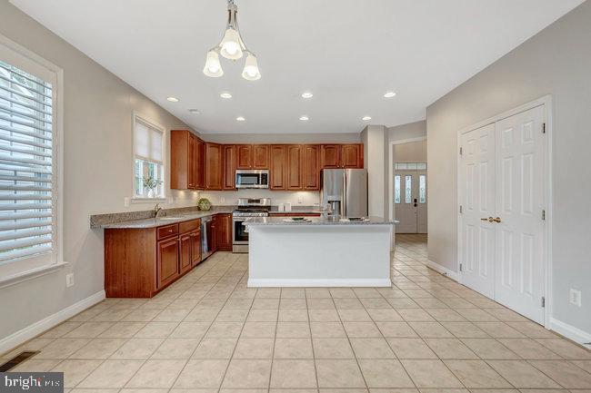 13404 FIELDSTONE WAY, GAINESVILLE, Virginia 20155, 4 Bedrooms Bedrooms, ,4 BathroomsBathrooms,Residential,For sale,13404 FIELDSTONE WAY,VAPW2091896 MLS # VAPW2091896