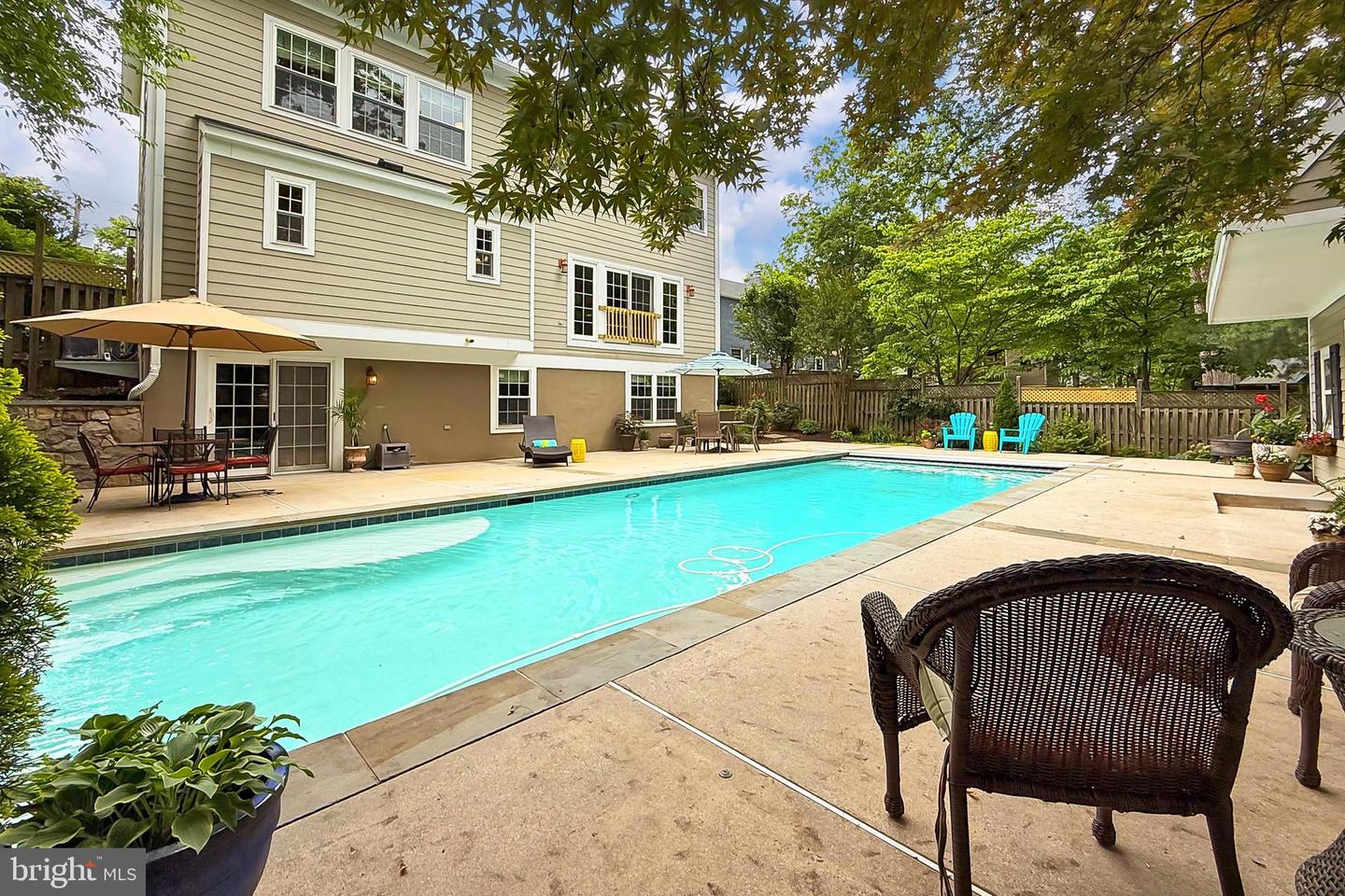 7221 TIMBER LN, FALLS CHURCH, Virginia 22046, 6 Bedrooms Bedrooms, ,4 BathroomsBathrooms,Residential,For sale,7221 TIMBER LN,VAFX2233936 MLS # VAFX2233936