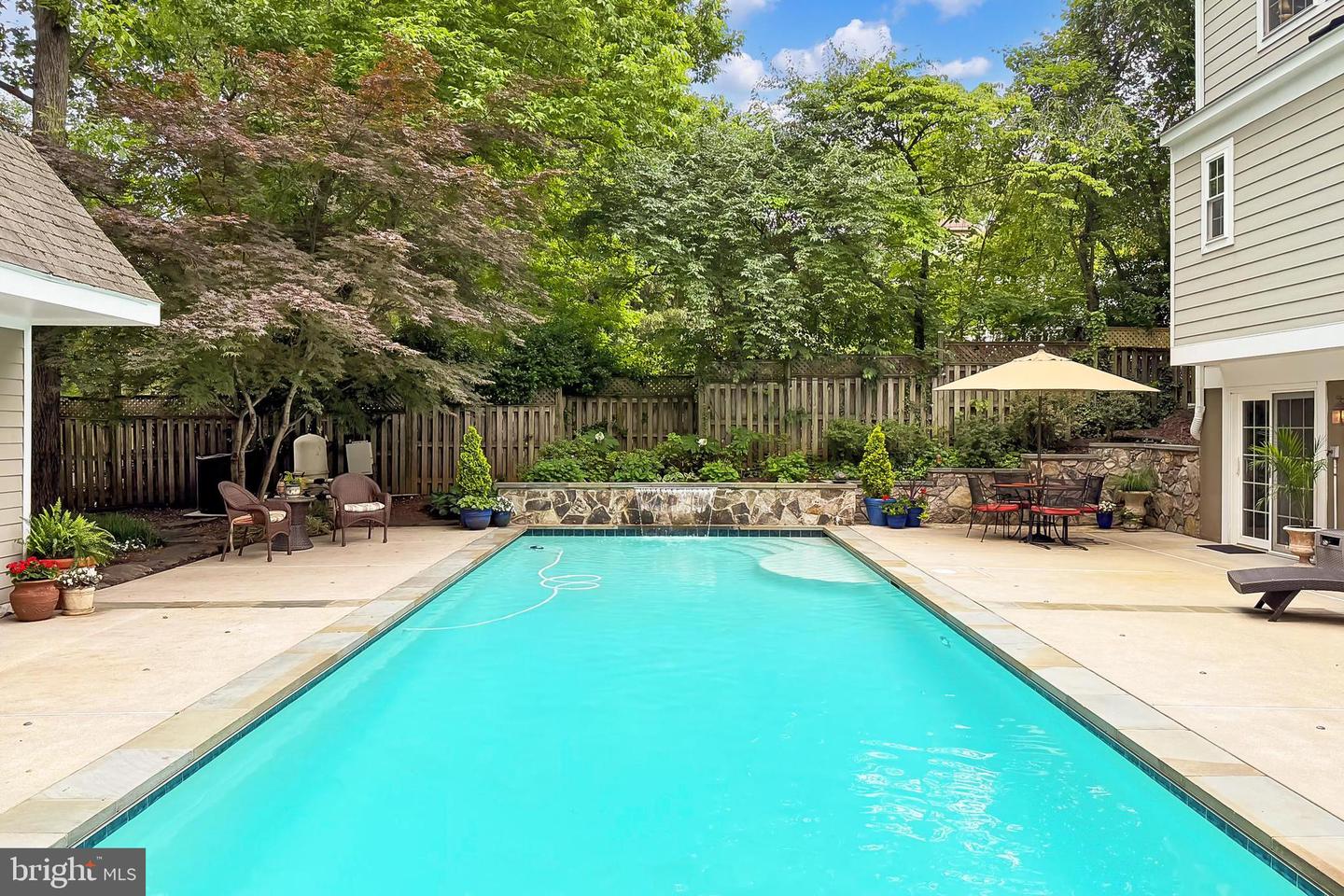 7221 TIMBER LN, FALLS CHURCH, Virginia 22046, 6 Bedrooms Bedrooms, ,4 BathroomsBathrooms,Residential,For sale,7221 TIMBER LN,VAFX2233936 MLS # VAFX2233936