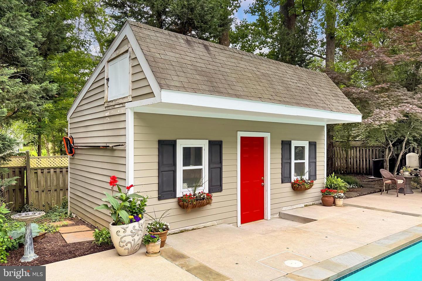 7221 TIMBER LN, FALLS CHURCH, Virginia 22046, 6 Bedrooms Bedrooms, ,4 BathroomsBathrooms,Residential,For sale,7221 TIMBER LN,VAFX2233936 MLS # VAFX2233936