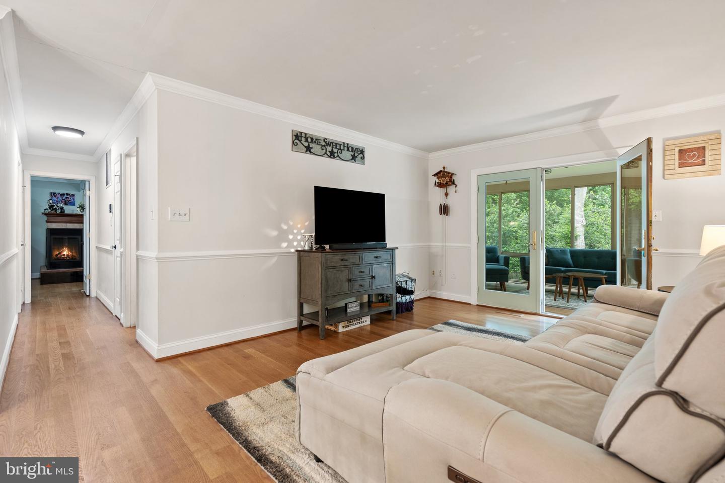 12248 CHINABERRY CT, MANASSAS, Virginia 20112, 4 Bedrooms Bedrooms, ,3 BathroomsBathrooms,Residential,For sale,12248 CHINABERRY CT,VAPW2092016 MLS # VAPW2092016
