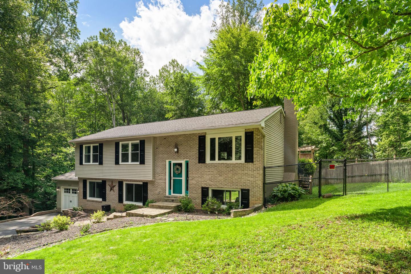 12248 CHINABERRY CT, MANASSAS, Virginia 20112, 4 Bedrooms Bedrooms, ,3 BathroomsBathrooms,Residential,For sale,12248 CHINABERRY CT,VAPW2092016 MLS # VAPW2092016