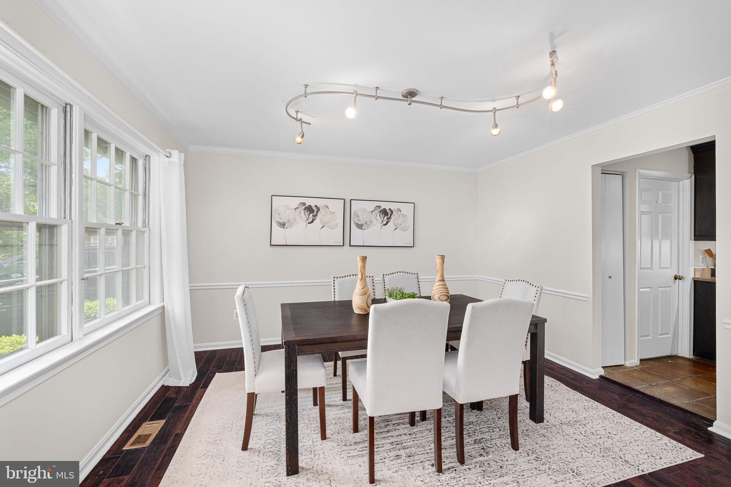 1517 SNUGHILL CT, VIENNA, Virginia 22182, 5 Bedrooms Bedrooms, ,3 BathroomsBathrooms,Residential,For sale,1517 SNUGHILL CT,VAFX2235284 MLS # VAFX2235284