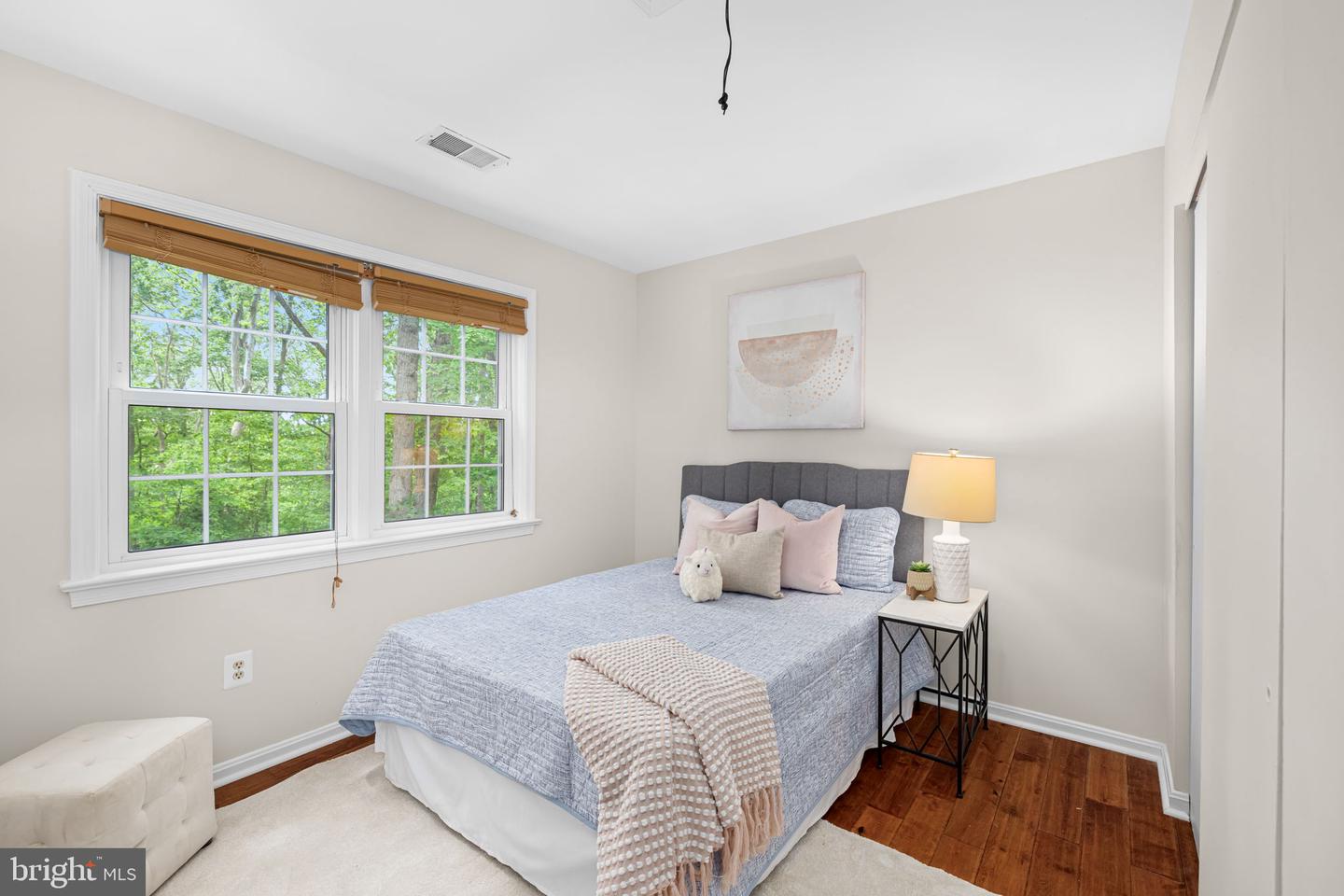 1517 SNUGHILL CT, VIENNA, Virginia 22182, 5 Bedrooms Bedrooms, ,3 BathroomsBathrooms,Residential,For sale,1517 SNUGHILL CT,VAFX2235284 MLS # VAFX2235284