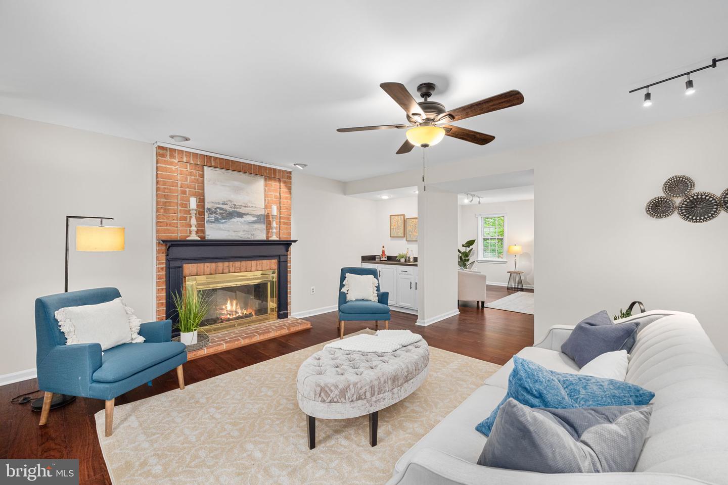 1517 SNUGHILL CT, VIENNA, Virginia 22182, 5 Bedrooms Bedrooms, ,3 BathroomsBathrooms,Residential,For sale,1517 SNUGHILL CT,VAFX2235284 MLS # VAFX2235284