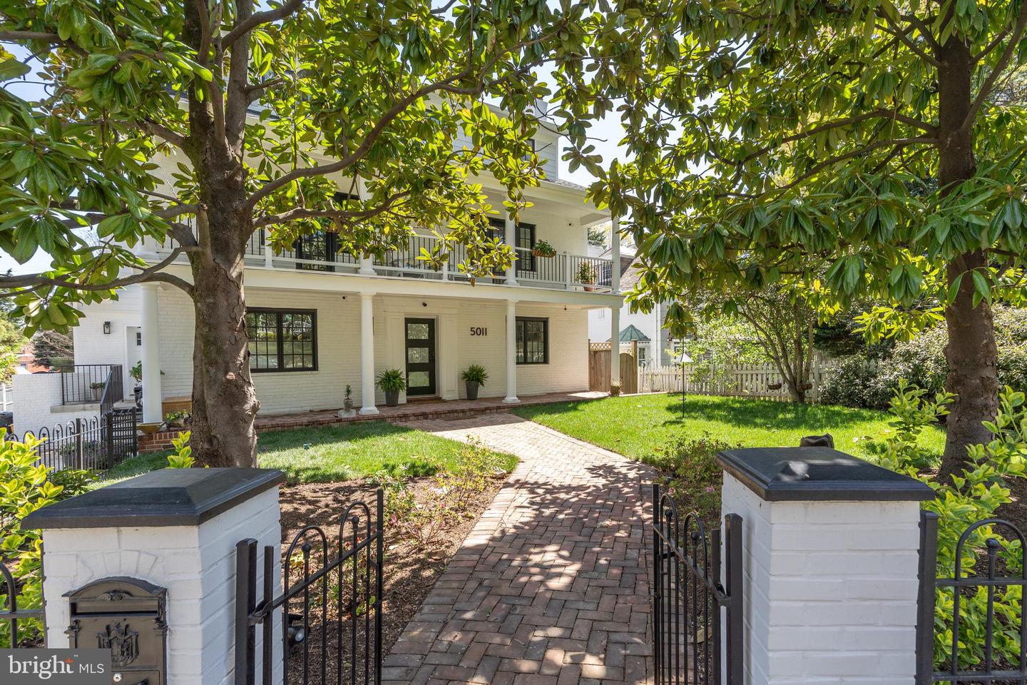 5011 CHEVY CHASE PKWY NW, WASHINGTON, District Of Columbia 20008, 7 Bedrooms Bedrooms, ,4 BathroomsBathrooms,Residential,For sale,5011 CHEVY CHASE PKWY NW,DCDC2196392 MLS # DCDC2196392