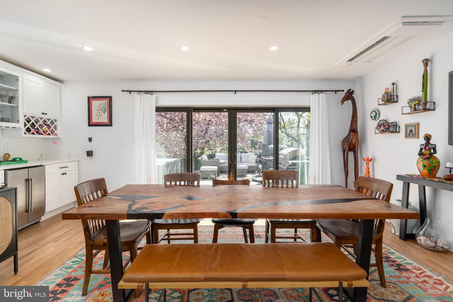 5011 CHEVY CHASE PKWY NW, WASHINGTON, District Of Columbia 20008, 7 Bedrooms Bedrooms, ,4 BathroomsBathrooms,Residential,For sale,5011 CHEVY CHASE PKWY NW,DCDC2196392 MLS # DCDC2196392
