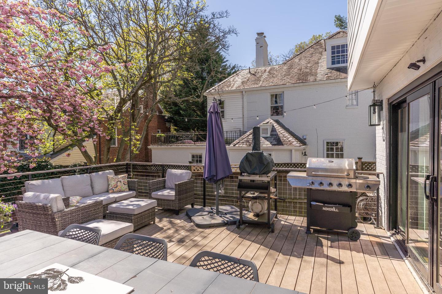 5011 CHEVY CHASE PKWY NW, WASHINGTON, District Of Columbia 20008, 7 Bedrooms Bedrooms, ,4 BathroomsBathrooms,Residential,For sale,5011 CHEVY CHASE PKWY NW,DCDC2196392 MLS # DCDC2196392