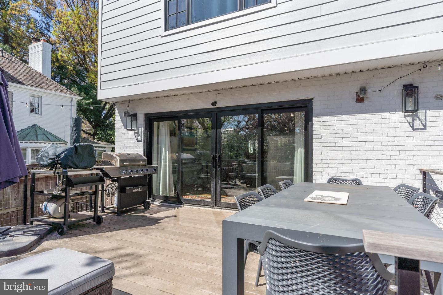 5011 CHEVY CHASE PKWY NW, WASHINGTON, District Of Columbia 20008, 7 Bedrooms Bedrooms, ,4 BathroomsBathrooms,Residential,For sale,5011 CHEVY CHASE PKWY NW,DCDC2196392 MLS # DCDC2196392