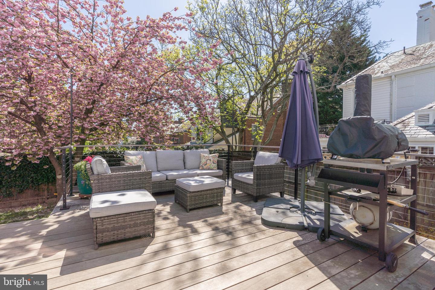 5011 CHEVY CHASE PKWY NW, WASHINGTON, District Of Columbia 20008, 7 Bedrooms Bedrooms, ,4 BathroomsBathrooms,Residential,For sale,5011 CHEVY CHASE PKWY NW,DCDC2196392 MLS # DCDC2196392