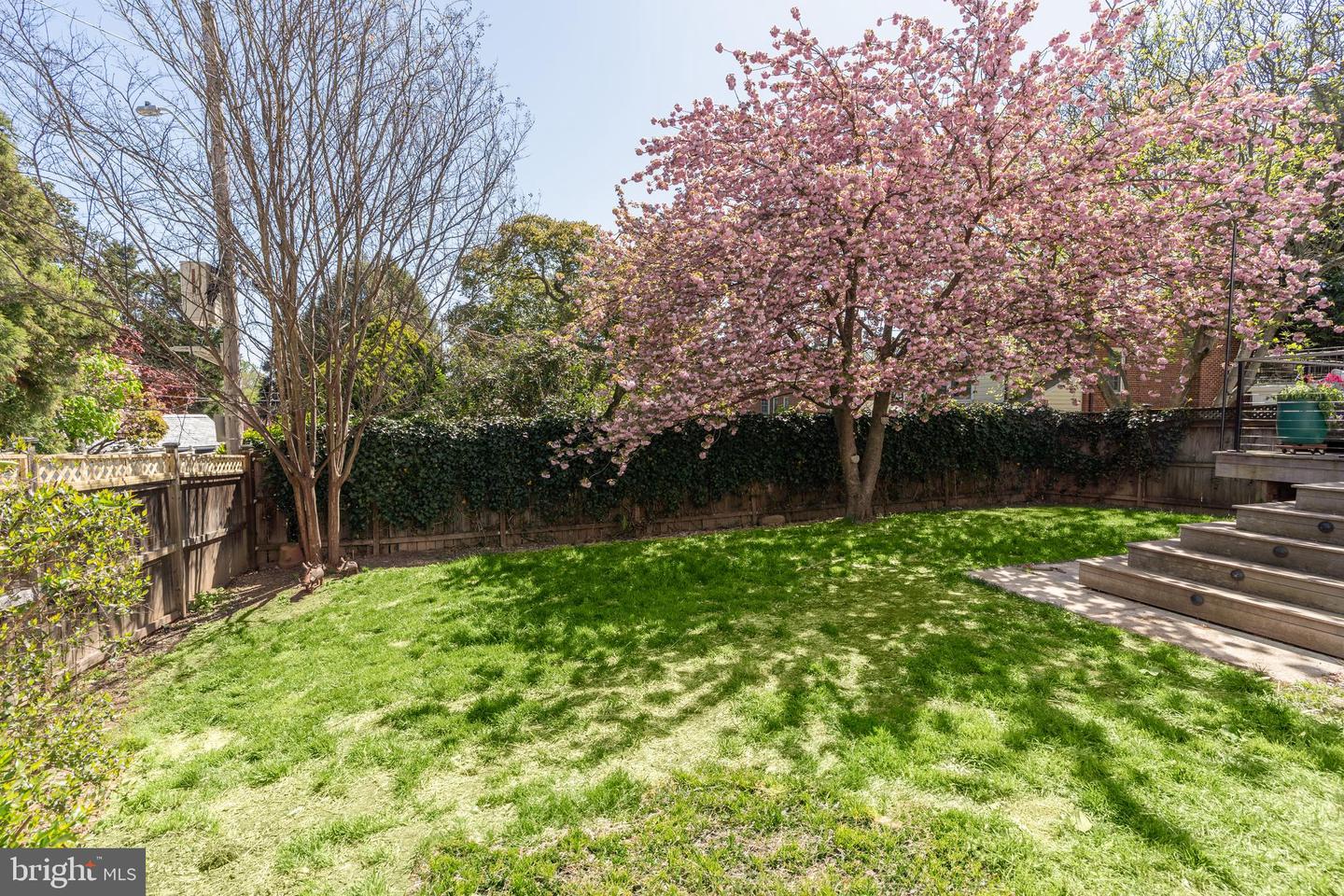 5011 CHEVY CHASE PKWY NW, WASHINGTON, District Of Columbia 20008, 7 Bedrooms Bedrooms, ,4 BathroomsBathrooms,Residential,For sale,5011 CHEVY CHASE PKWY NW,DCDC2196392 MLS # DCDC2196392