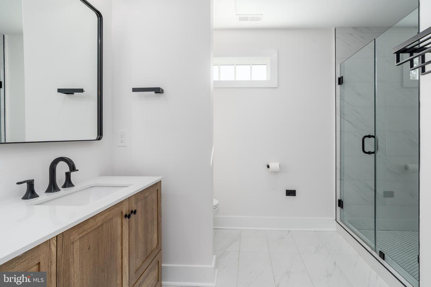 5011 CHEVY CHASE PKWY NW, WASHINGTON, District Of Columbia 20008, 7 Bedrooms Bedrooms, ,4 BathroomsBathrooms,Residential,For sale,5011 CHEVY CHASE PKWY NW,DCDC2196392 MLS # DCDC2196392