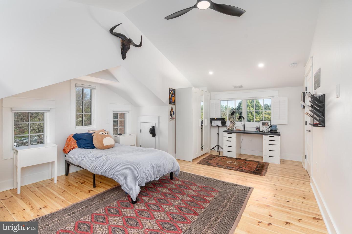 5011 CHEVY CHASE PKWY NW, WASHINGTON, District Of Columbia 20008, 7 Bedrooms Bedrooms, ,4 BathroomsBathrooms,Residential,For sale,5011 CHEVY CHASE PKWY NW,DCDC2196392 MLS # DCDC2196392
