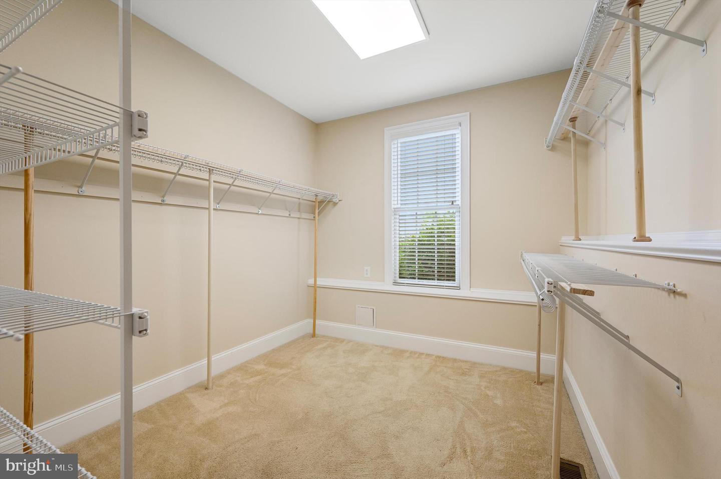 504 OLD FORT RD, WINCHESTER, Virginia 22601, 5 Bedrooms Bedrooms, ,4 BathroomsBathrooms,Residential,For sale,504 OLD FORT RD,VAWI2007556 MLS # VAWI2007556