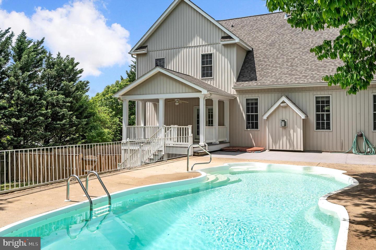 504 OLD FORT RD, WINCHESTER, Virginia 22601, 5 Bedrooms Bedrooms, ,4 BathroomsBathrooms,Residential,For sale,504 OLD FORT RD,VAWI2007556 MLS # VAWI2007556