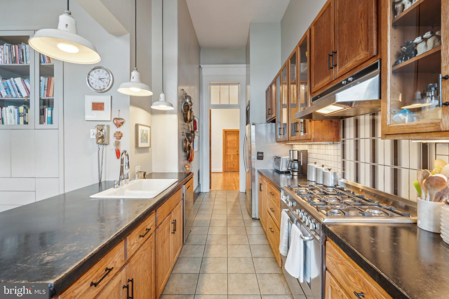 111 QUINCY PL NE #1, WASHINGTON, District Of Columbia 20002, 4 Bedrooms Bedrooms, ,3 BathroomsBathrooms,Residential,For sale,111 QUINCY PL NE #1,DCDC2197838 MLS # DCDC2197838