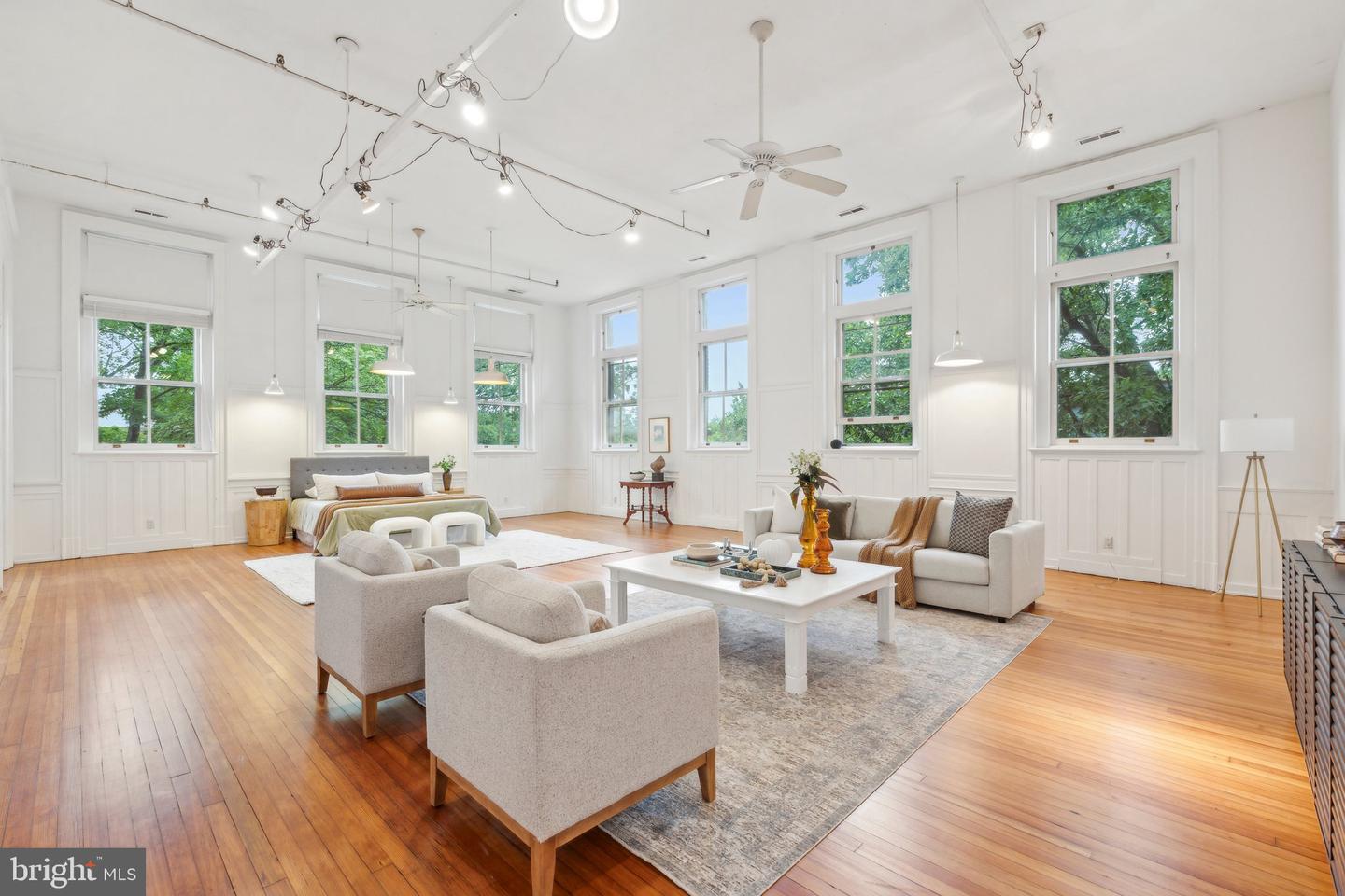111 QUINCY PL NE #1, WASHINGTON, District Of Columbia 20002, 4 Bedrooms Bedrooms, ,3 BathroomsBathrooms,Residential,For sale,111 QUINCY PL NE #1,DCDC2197838 MLS # DCDC2197838