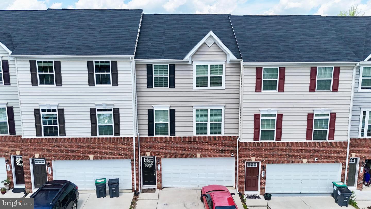 520 VIEW POINT WAY, FREDERICKSBURG, Virginia 22405, 3 Bedrooms Bedrooms, ,2 BathroomsBathrooms,Residential,For sale,520 VIEW POINT WAY,VAST2038424 MLS # VAST2038424