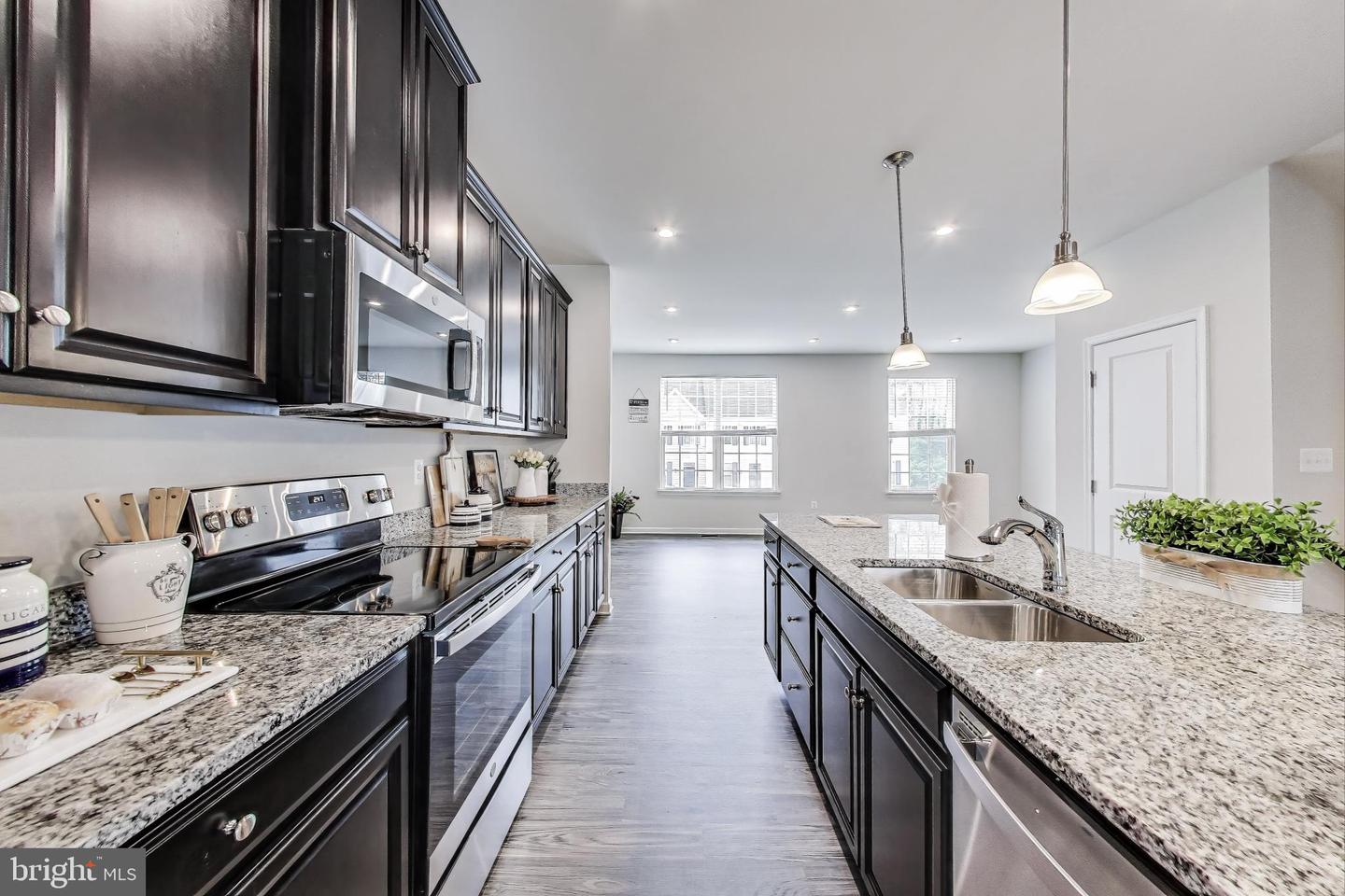 520 VIEW POINT WAY, FREDERICKSBURG, Virginia 22405, 3 Bedrooms Bedrooms, ,2 BathroomsBathrooms,Residential,For sale,520 VIEW POINT WAY,VAST2038424 MLS # VAST2038424
