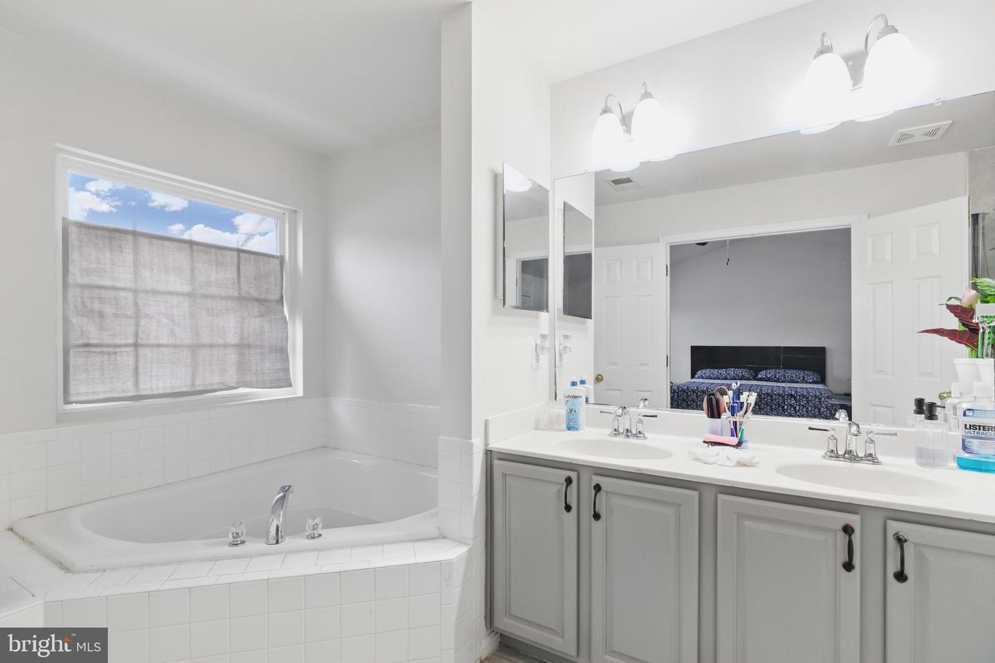 9078 BREWER CREEK PL, MANASSAS, Virginia 20109, 3 Bedrooms Bedrooms, ,2 BathroomsBathrooms,Residential,For sale,9078 BREWER CREEK PL,VAPW2093646 MLS # VAPW2093646