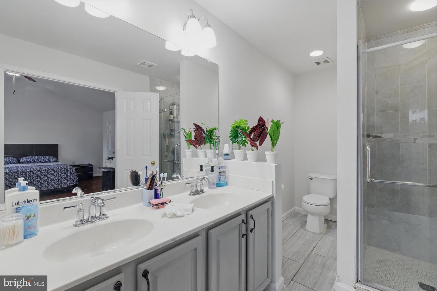 9078 BREWER CREEK PL, MANASSAS, Virginia 20109, 3 Bedrooms Bedrooms, ,2 BathroomsBathrooms,Residential,For sale,9078 BREWER CREEK PL,VAPW2093646 MLS # VAPW2093646