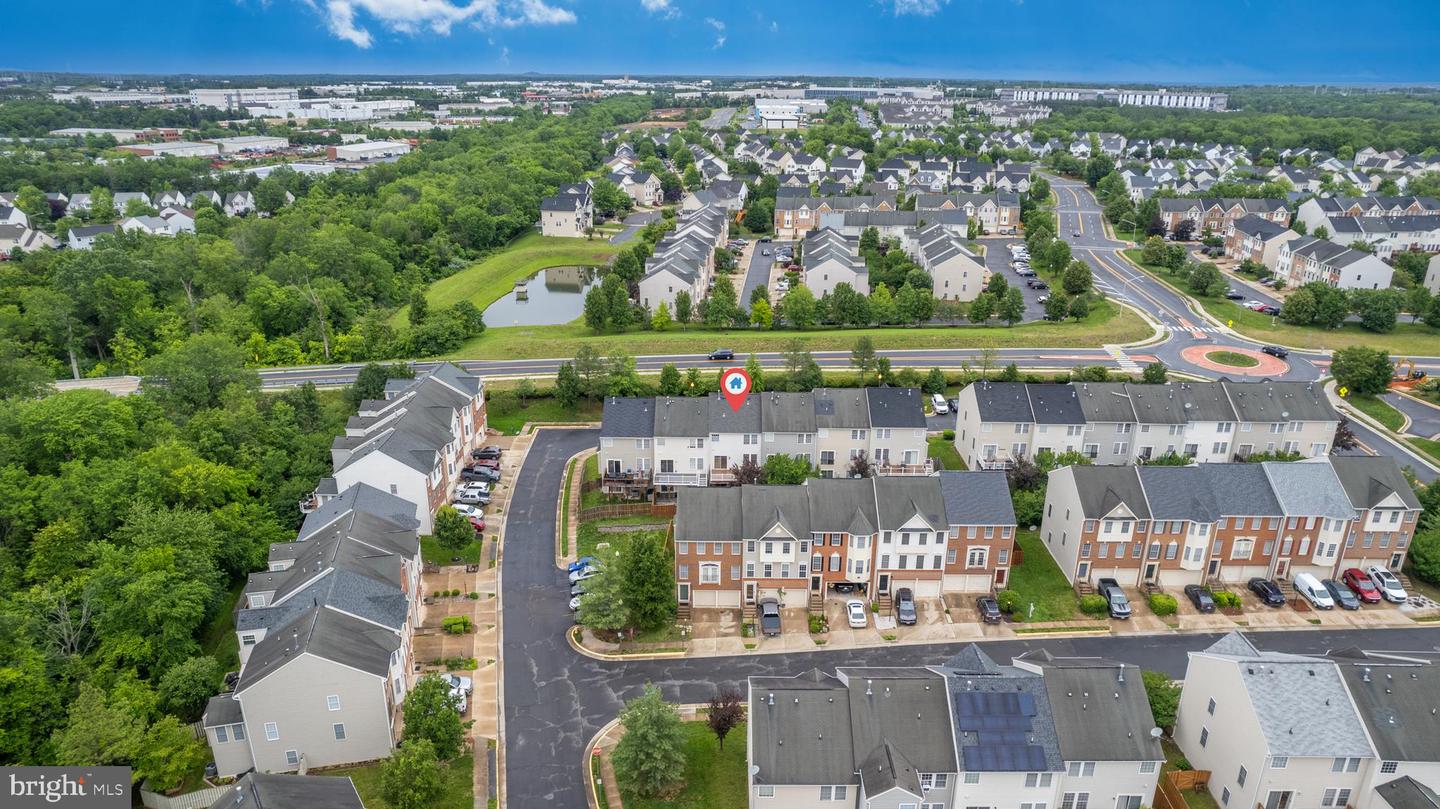 9078 BREWER CREEK PL, MANASSAS, Virginia 20109, 3 Bedrooms Bedrooms, ,2 BathroomsBathrooms,Residential,For sale,9078 BREWER CREEK PL,VAPW2093646 MLS # VAPW2093646
