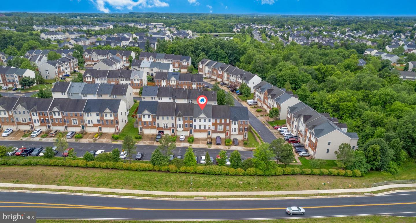 9078 BREWER CREEK PL, MANASSAS, Virginia 20109, 3 Bedrooms Bedrooms, ,2 BathroomsBathrooms,Residential,For sale,9078 BREWER CREEK PL,VAPW2093646 MLS # VAPW2093646