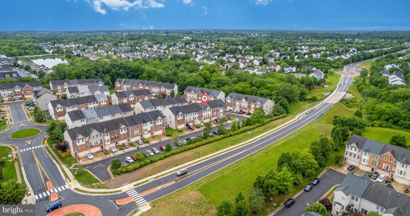 9078 BREWER CREEK PL, MANASSAS, Virginia 20109, 3 Bedrooms Bedrooms, ,2 BathroomsBathrooms,Residential,For sale,9078 BREWER CREEK PL,VAPW2093646 MLS # VAPW2093646