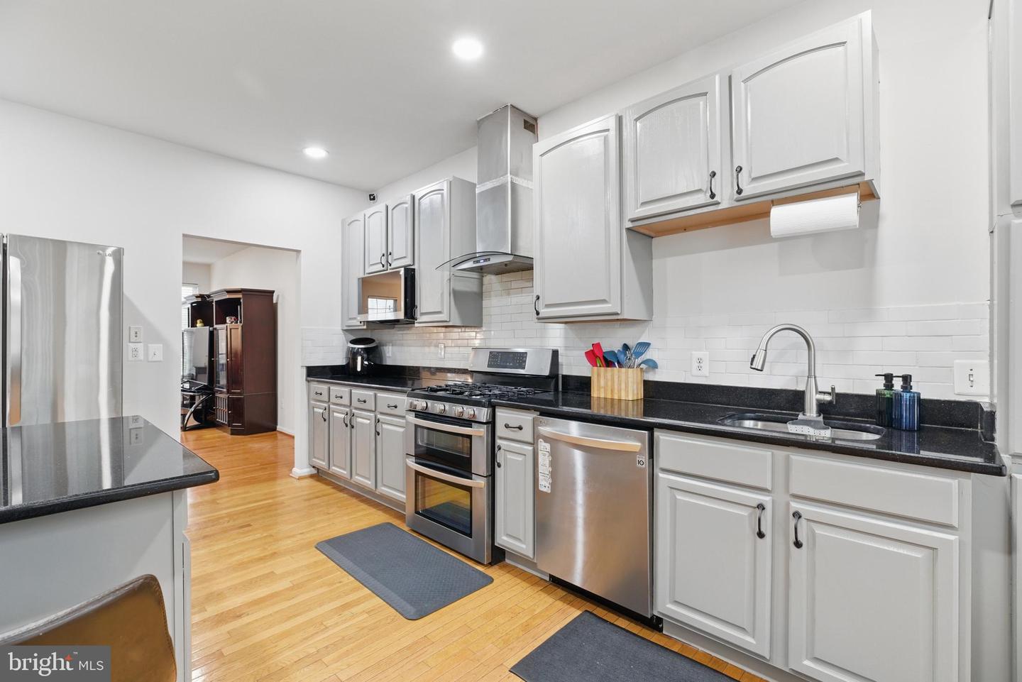9078 BREWER CREEK PL, MANASSAS, Virginia 20109, 3 Bedrooms Bedrooms, ,2 BathroomsBathrooms,Residential,For sale,9078 BREWER CREEK PL,VAPW2093646 MLS # VAPW2093646