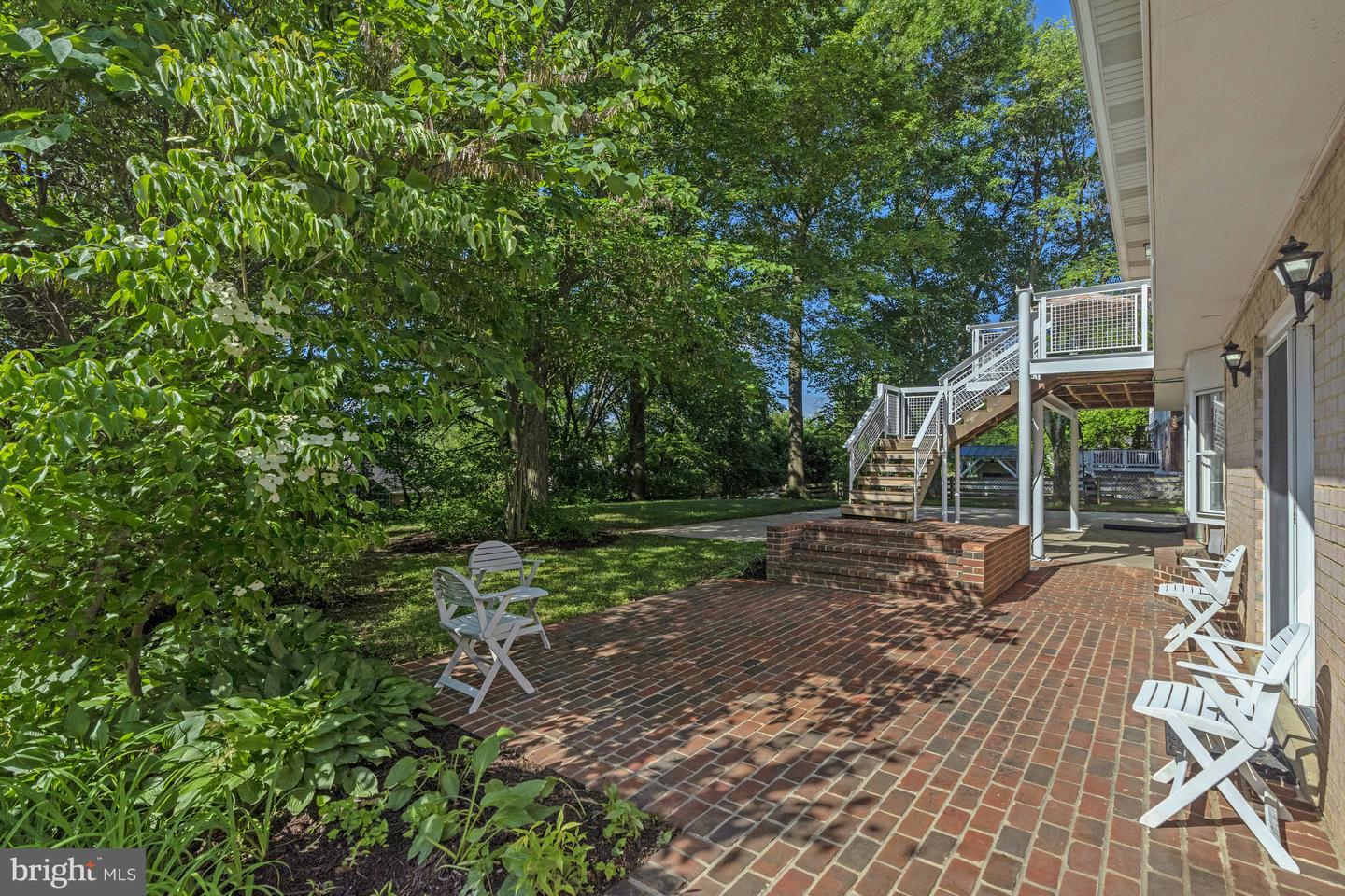 8009 LEWINSVILLE RD, MCLEAN, Virginia 22102, 5 Bedrooms Bedrooms, ,3 BathroomsBathrooms,Residential,For sale,8009 LEWINSVILLE RD,VAFX2238382 MLS # VAFX2238382