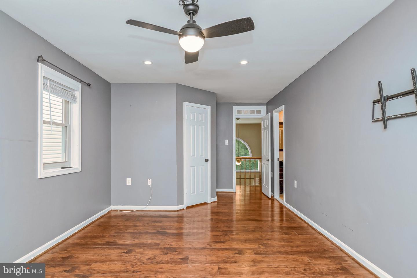 11980 HOME GUARD DR, WOODBRIDGE, Virginia 22192, 3 Bedrooms Bedrooms, ,3 BathroomsBathrooms,Residential,For sale,11980 HOME GUARD DR,VAPW2093996 MLS # VAPW2093996