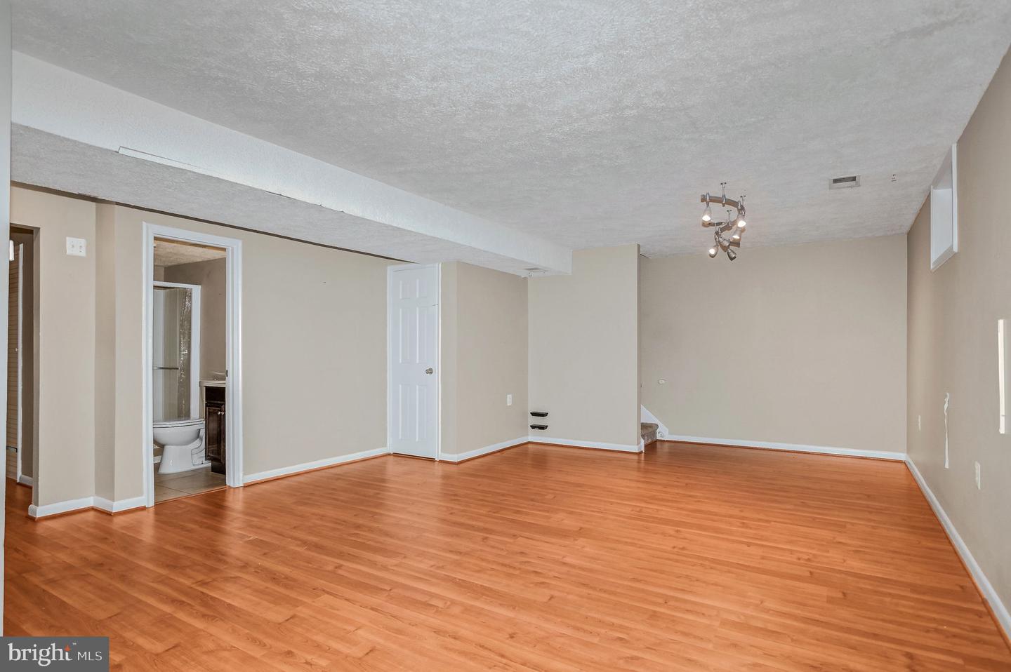 11980 HOME GUARD DR, WOODBRIDGE, Virginia 22192, 3 Bedrooms Bedrooms, ,3 BathroomsBathrooms,Residential,For sale,11980 HOME GUARD DR,VAPW2093996 MLS # VAPW2093996