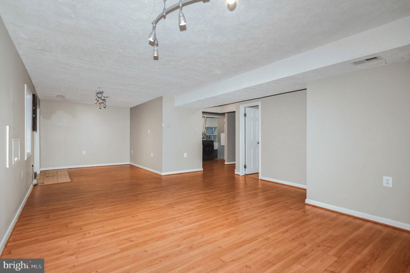 11980 HOME GUARD DR, WOODBRIDGE, Virginia 22192, 3 Bedrooms Bedrooms, ,3 BathroomsBathrooms,Residential,For sale,11980 HOME GUARD DR,VAPW2093996 MLS # VAPW2093996